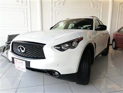 Infiniti QX70